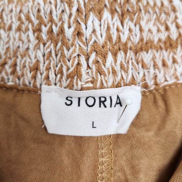Storia Highwaist Knit Shorts - Picture 9 of 12